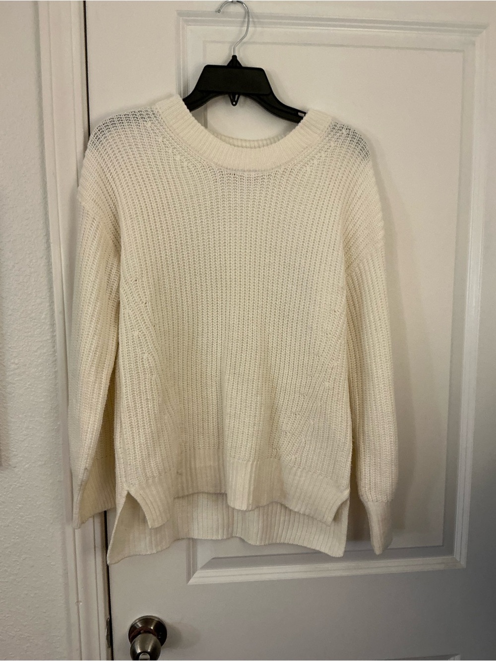 SO Sonoma Goods For Life Cream White Ribbed Chunky Crewneck Sweater Size Small